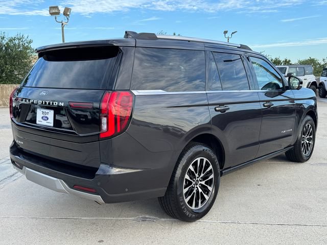 Certified 2025 Ford Expedition Platinum AWD/4WD image 5