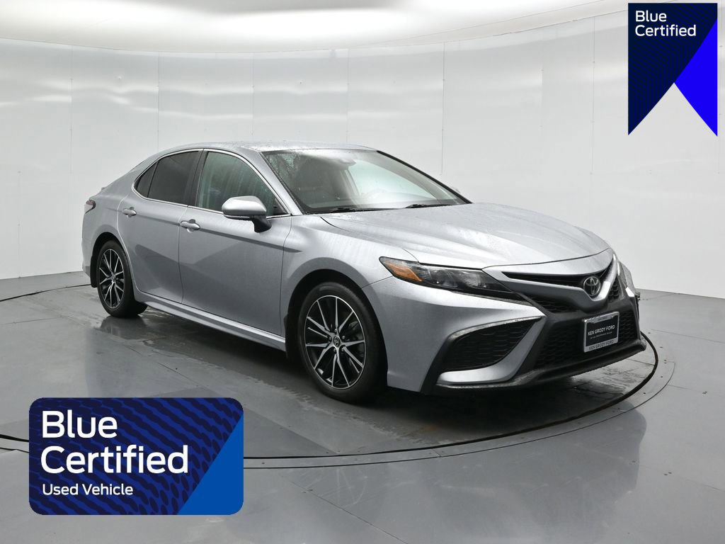 Used 2024 Toyota Camry SE