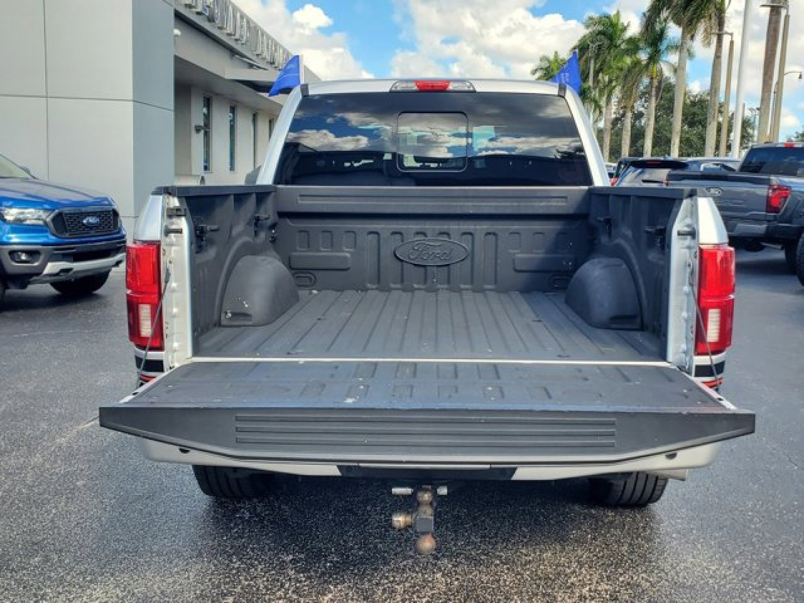 Certified 2019 Ford F150 Lariat image 8