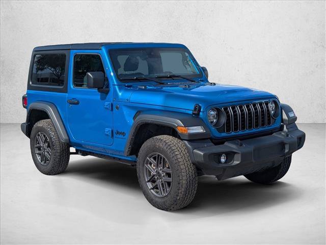 Used 2025 Jeep Wrangler Sport AWD/4WD image 3