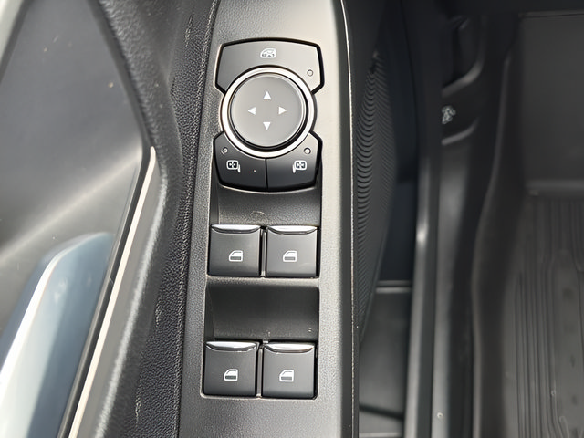 Certified 2020 Ford Escape SEL AWD/4WD image 21