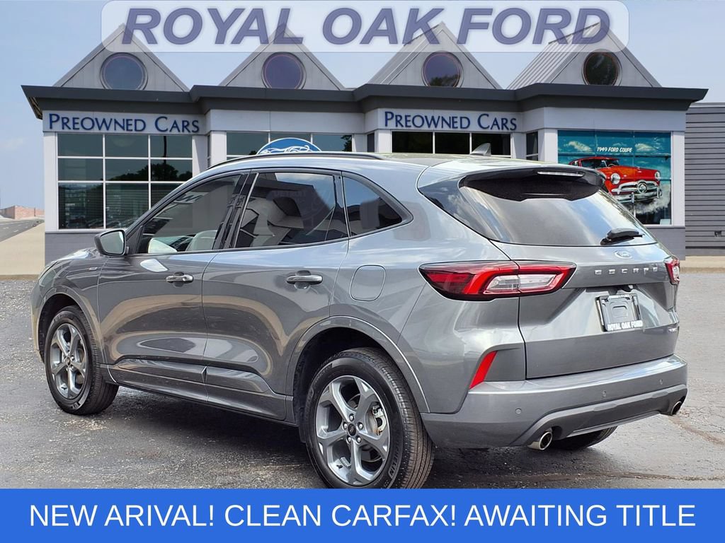 Certified 2024 Ford Escape ST-Line w/ Tech Pack #1 AWD/4WD image 2