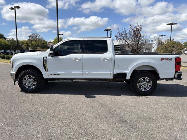 Certified 2024 Ford F250 Lariat w/ FX4 Off-Road Package AWD/4WD image 2