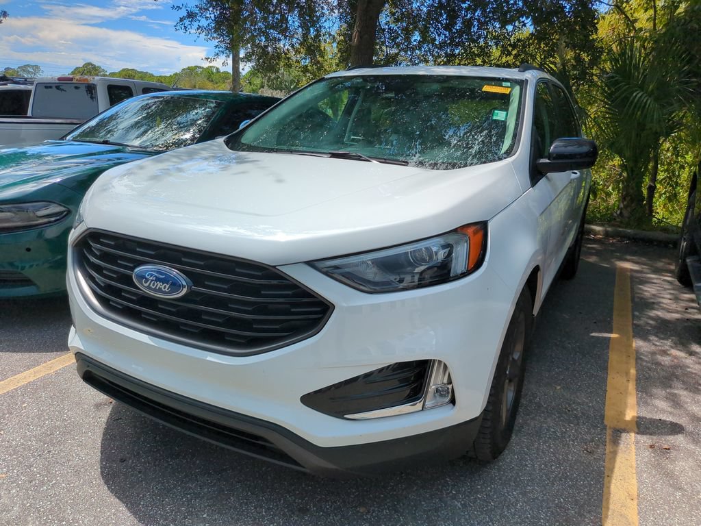 Certified 2024 Ford Edge SEL w/ Sport Appearance Package AWD/4WD image 4
