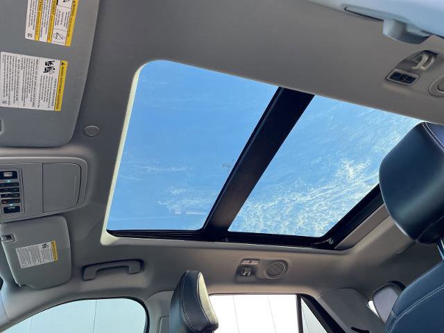 Certified 2021 Ford Explorer XLT w/ Equipment Group 202A image 18