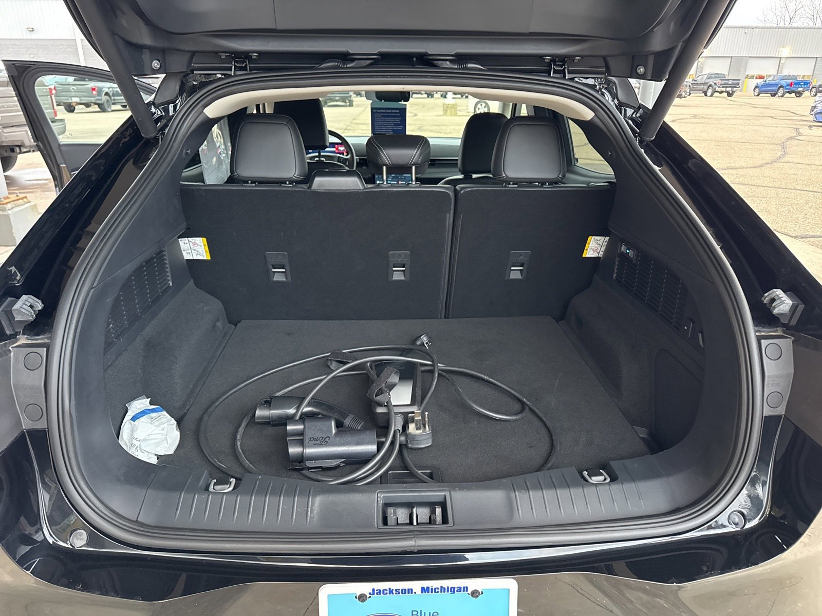 Certified 2025 Ford Mustang Mach-E Premium image 35