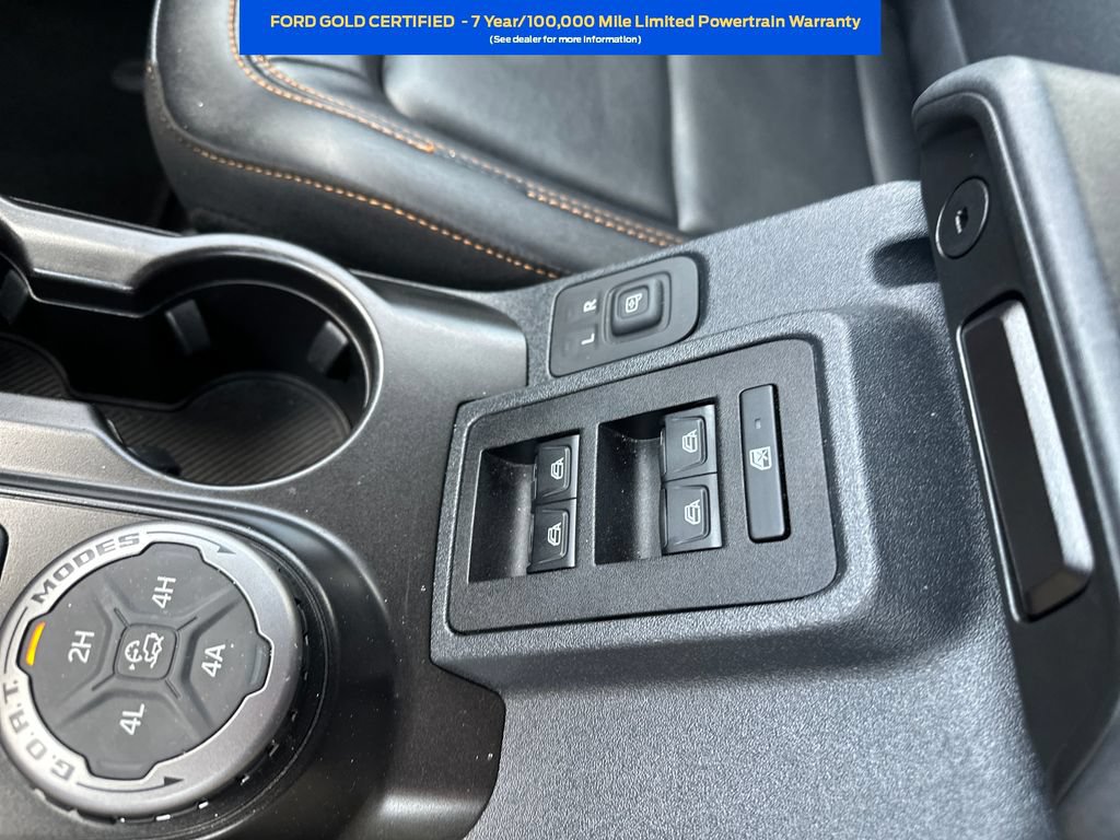 Certified 2022 Ford Bronco Badlands w/ Sasquatch Package AWD/4WD image 19