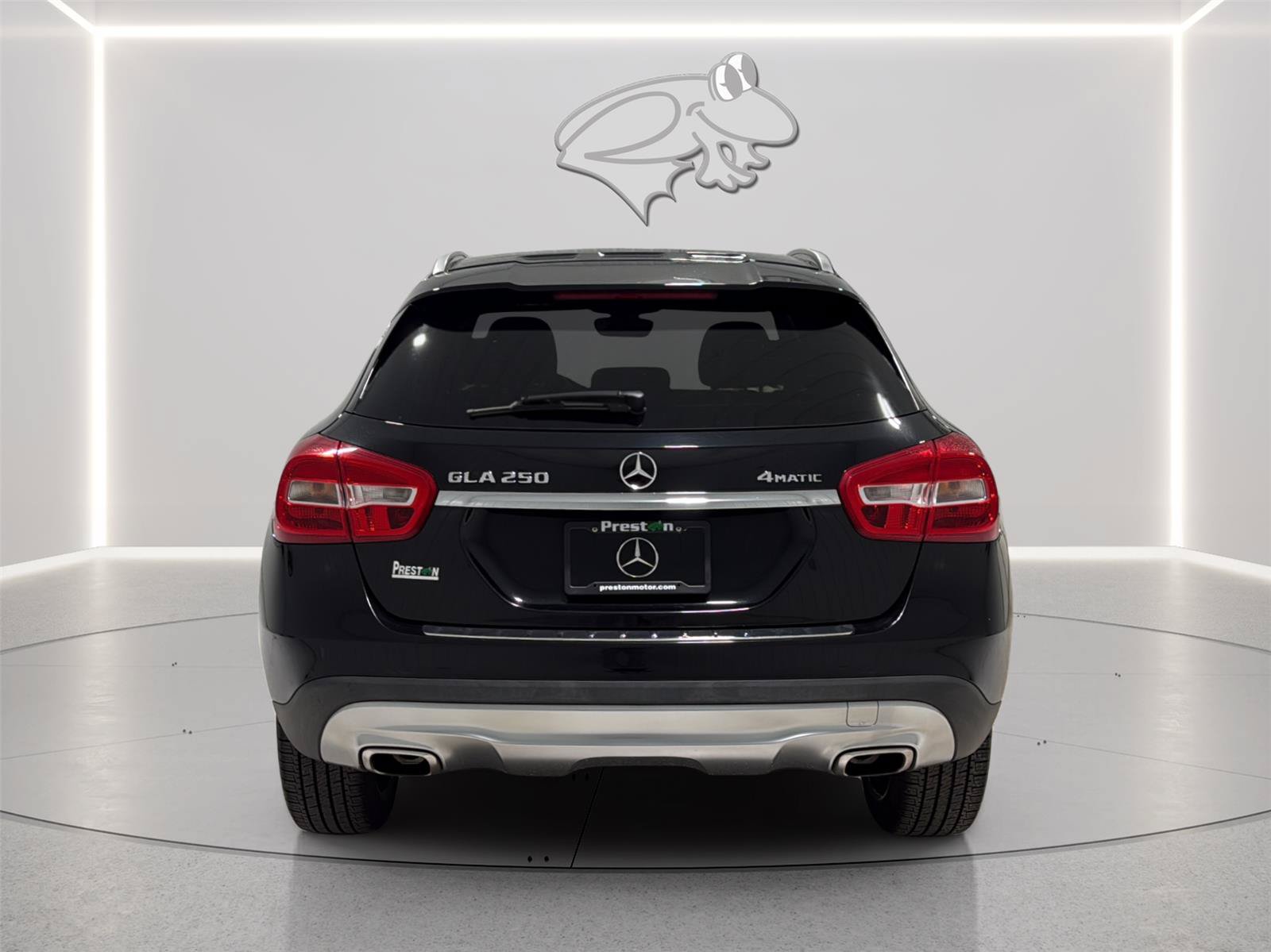 Used 2017 Mercedes-Benz GLA 250 4MATIC image 4