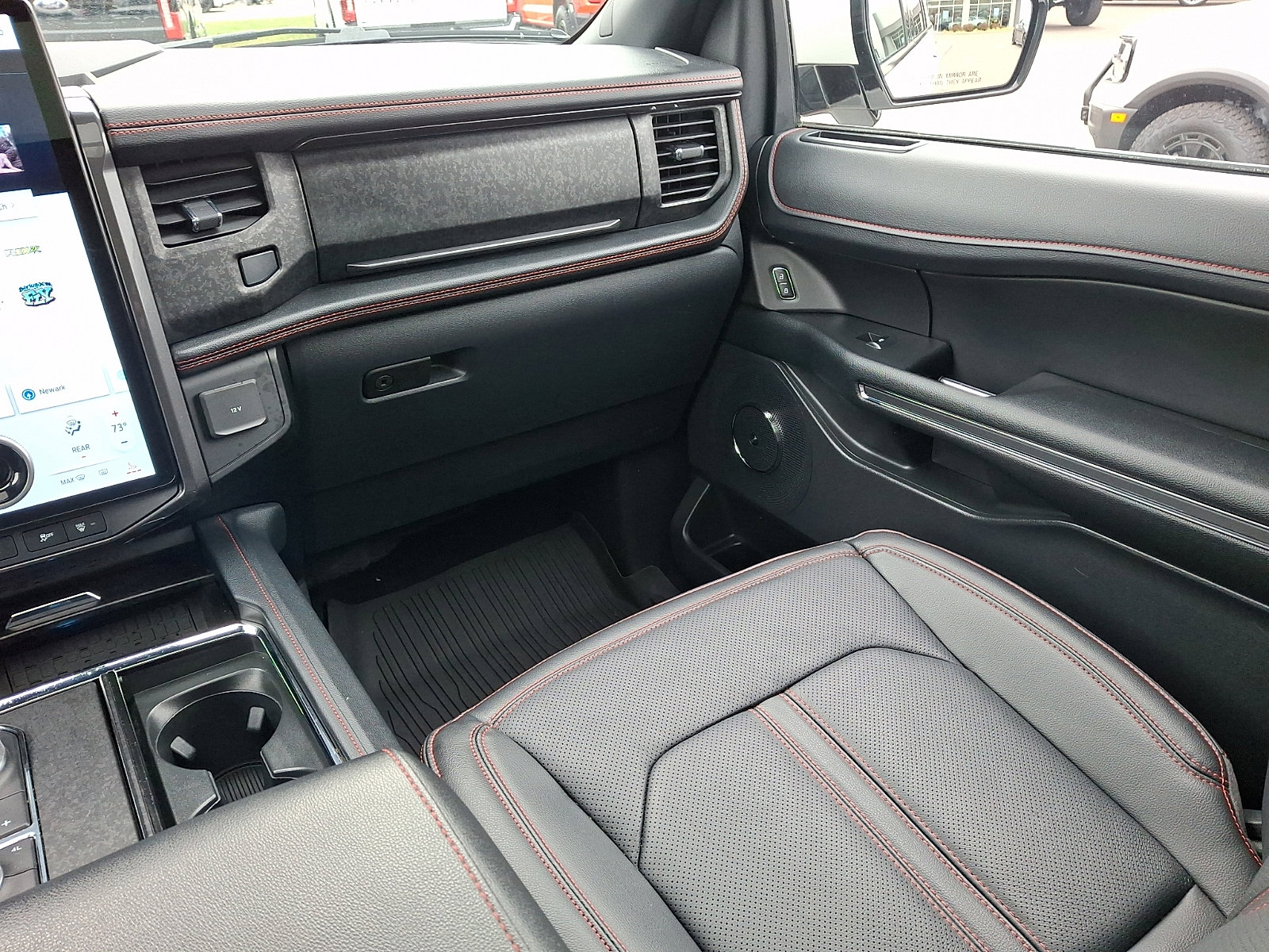 Certified 2024 Ford Expedition Limited image 16