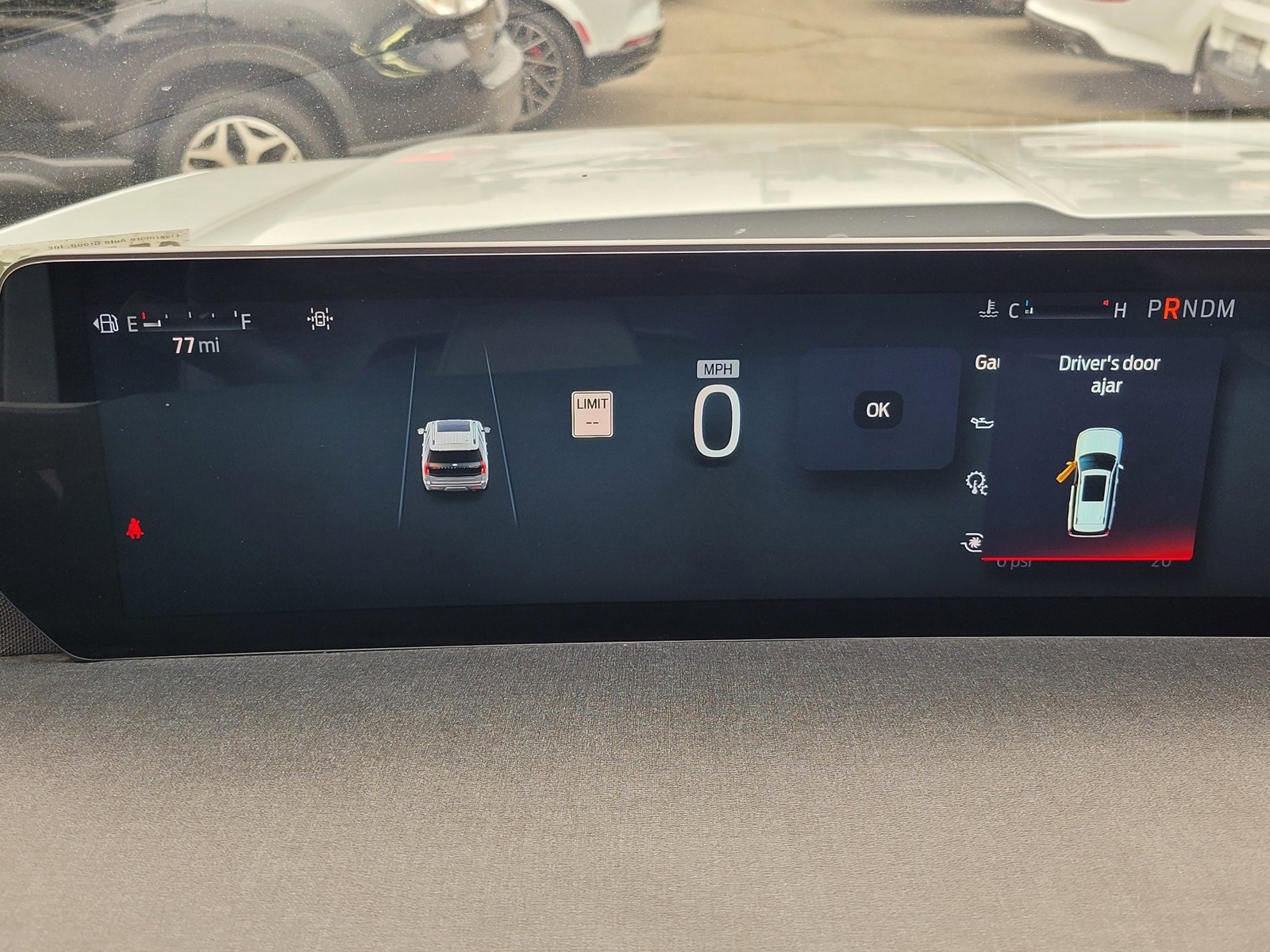 Certified 2025 Ford Expedition Active image 28