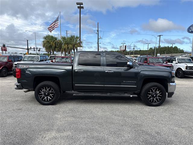 Used 2018 Chevrolet Silverado 1500 LTZ w/ Sport Package AWD/4WD image 13