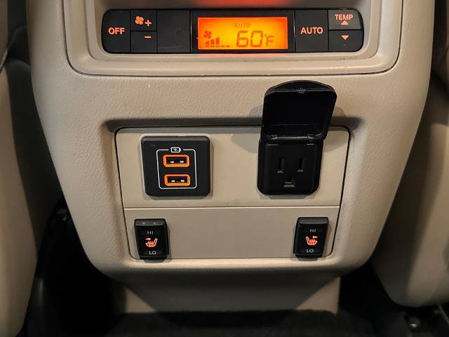 Used 2018 Nissan Pathfinder Platinum FWD image 24