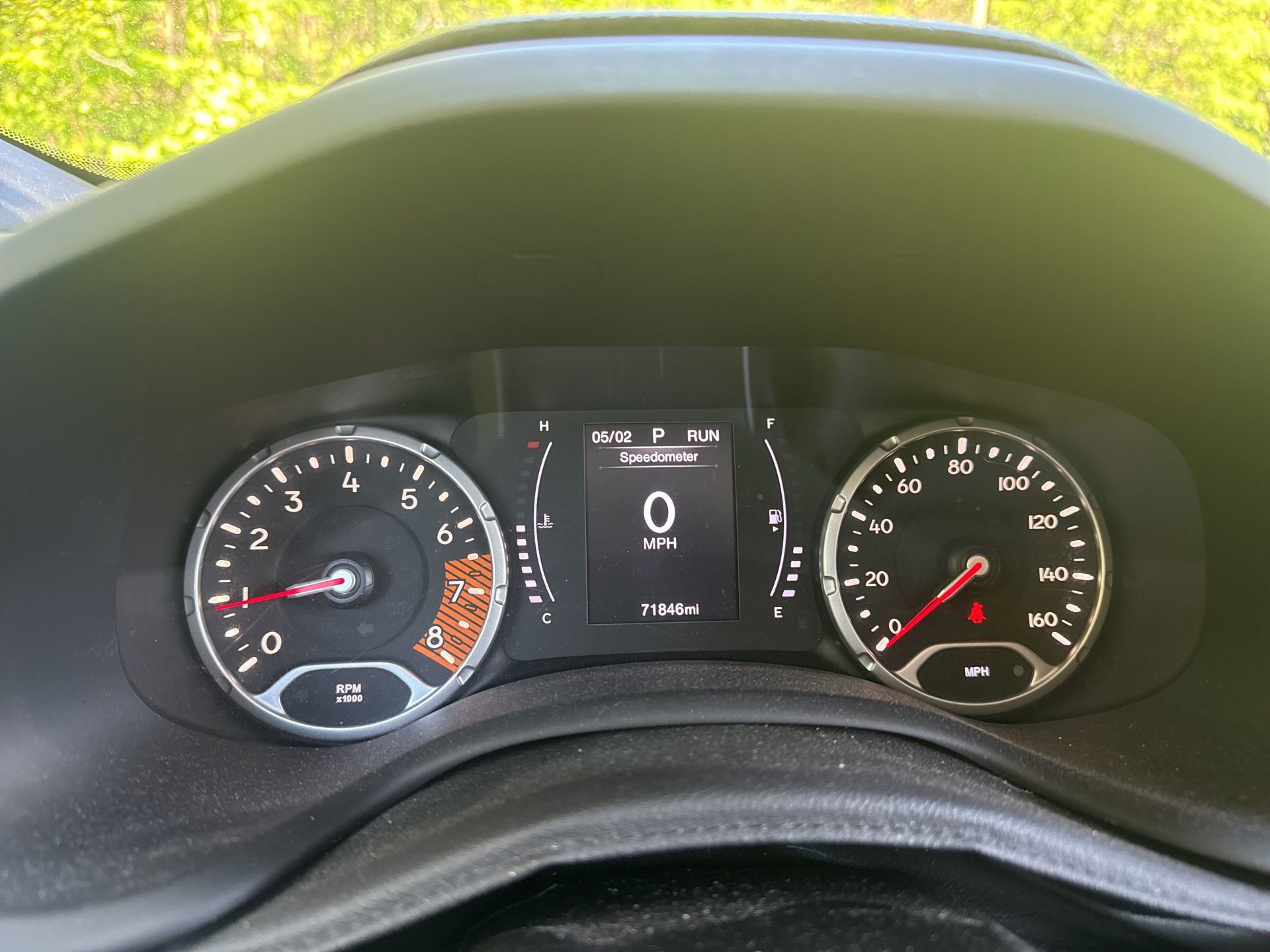 Used 2019 Jeep Renegade Latitude FWD image 41