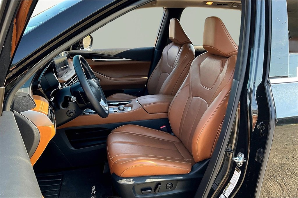 Used 2024 INFINITI QX60 Sensory w/ Vision Package image 25