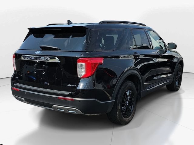 Certified 2023 Ford Explorer XLT w/ Equipment Group 202A AWD/4WD video 3