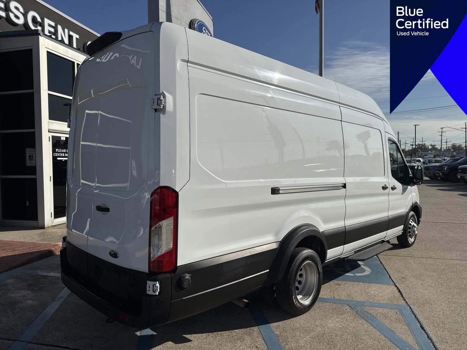 Certified 2020 Ford Transit 350 148 High Roof Extended DRW w/ Upfitter Package RWD image 10