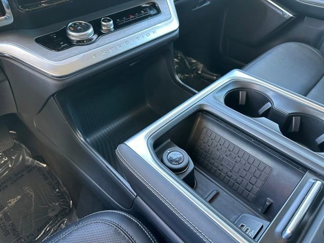 Certified 2025 Ford Expedition Max Platinum AWD/4WD image 24
