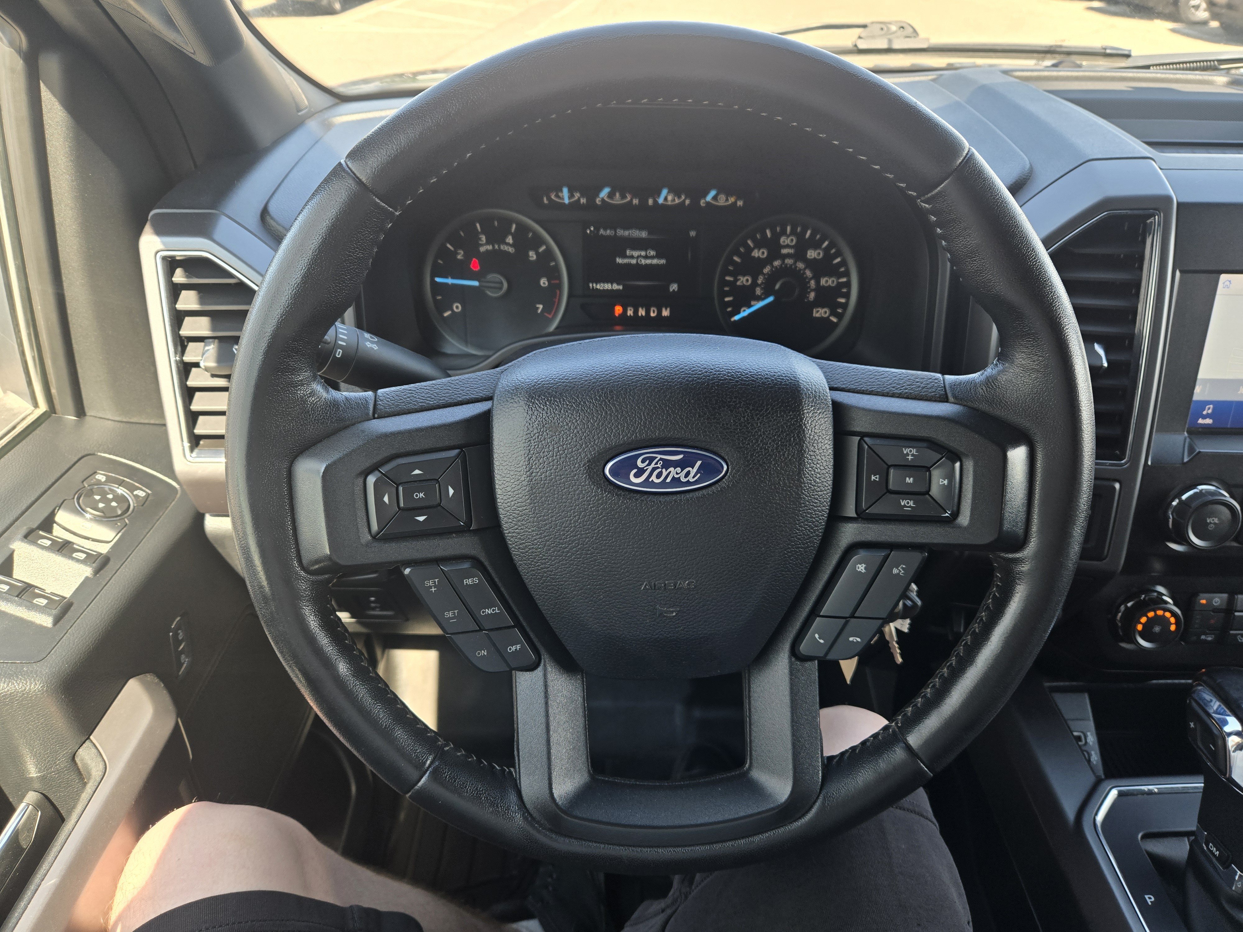 Certified 2019 Ford F150 XLT w/ Equipment Group 302A Luxury AWD/4WD image 8