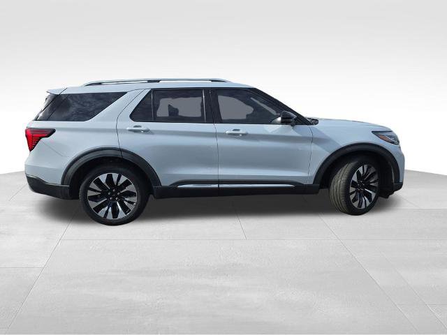 Certified 2025 Ford Explorer Platinum w/ LUX Leather Package AWD/4WD image 10