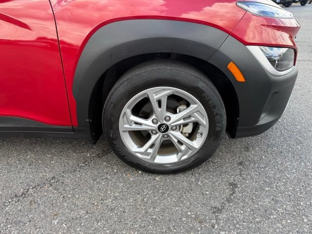 Used 2023 Hyundai Kona SEL FWD image 8