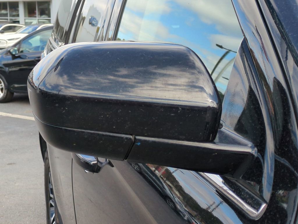 Certified 2024 Ford Expedition XLT image 12