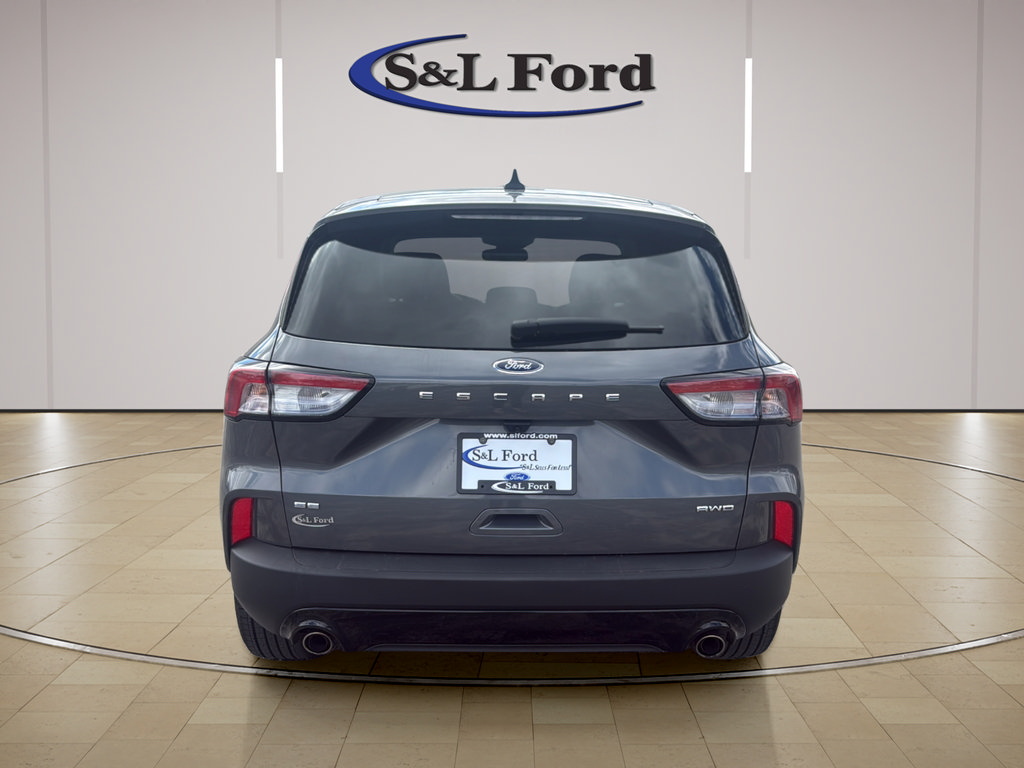 Certified 2022 Ford Escape SE w/ SE Sport Appearance Package AWD/4WD image 6
