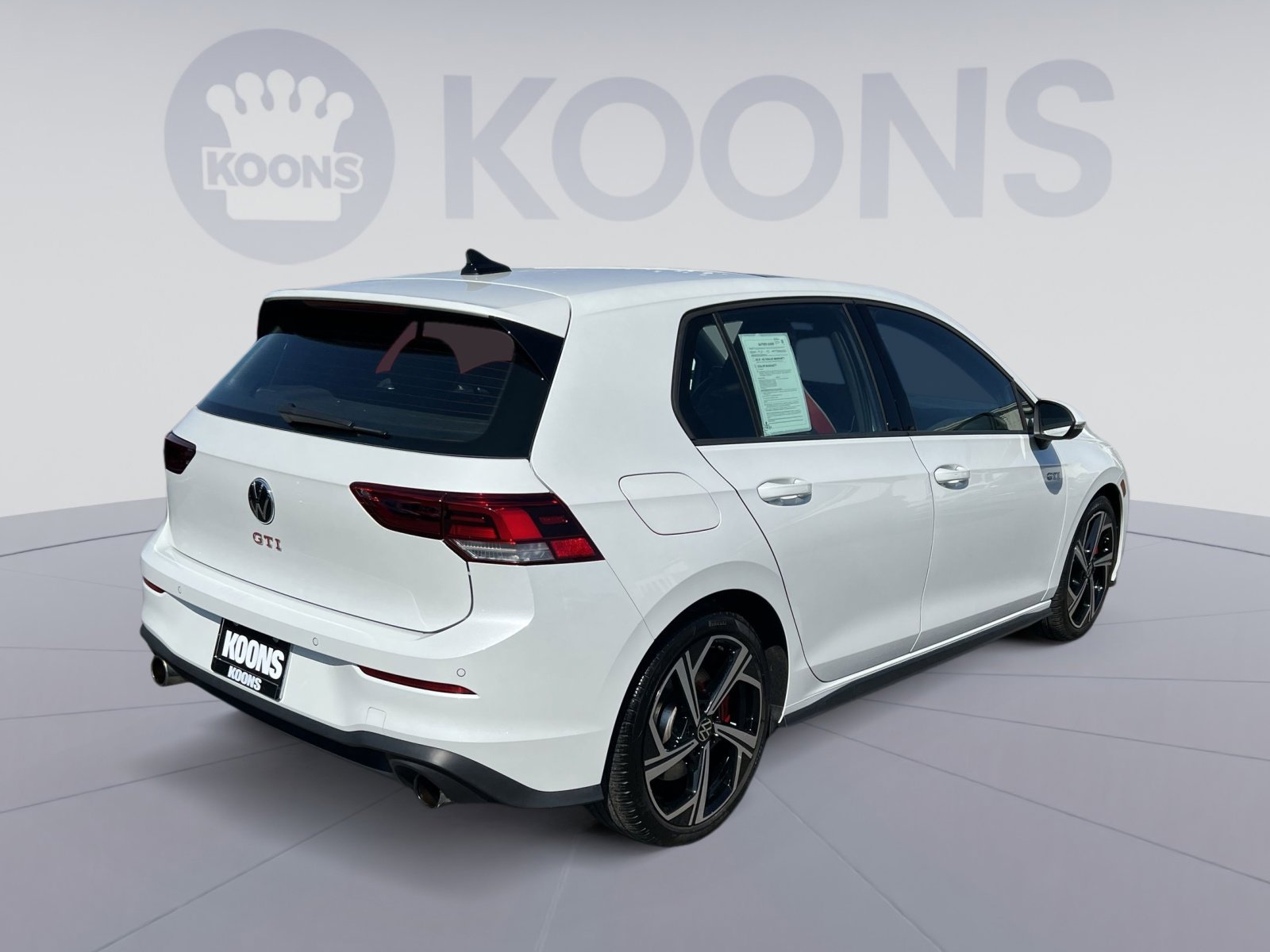 Used 2025 Volkswagen GTI SE FWD image 16