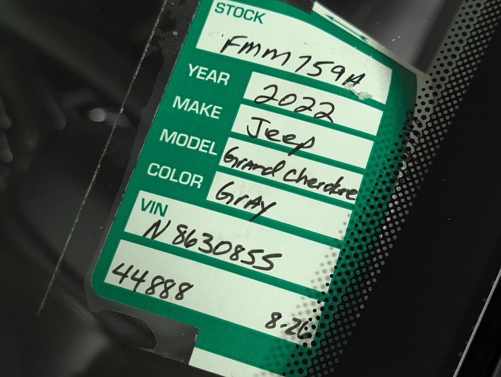 Used 2022 Jeep Grand Cherokee Limited RWD image 29