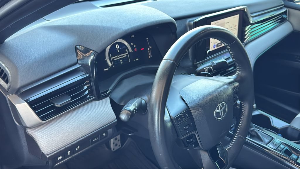 Used 2026 Toyota Camry SE w/ Convenience Package FWD image 21