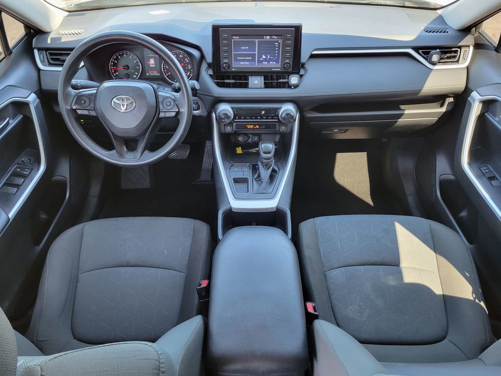 Used 2022 Toyota RAV4 XLE image 17