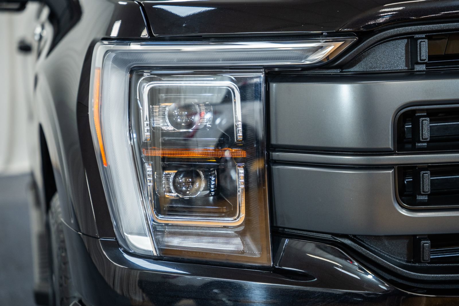 Certified 2023 Ford F150 Lariat w/ Equipment Group 502A High image 15