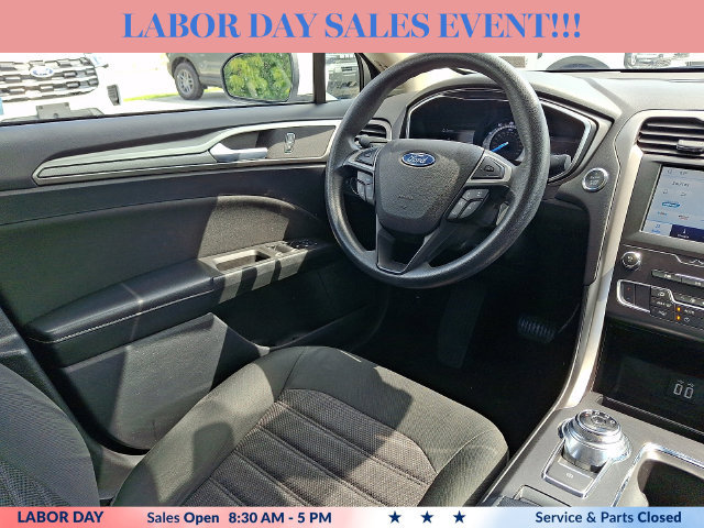 Certified 2020 Ford Fusion SE FWD image 14