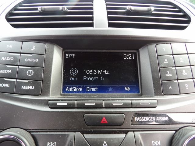 Certified 2018 Ford Explorer XLT FWD image 17