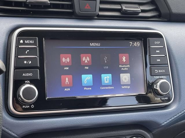 Used 2025 Nissan Versa SV FWD image 23