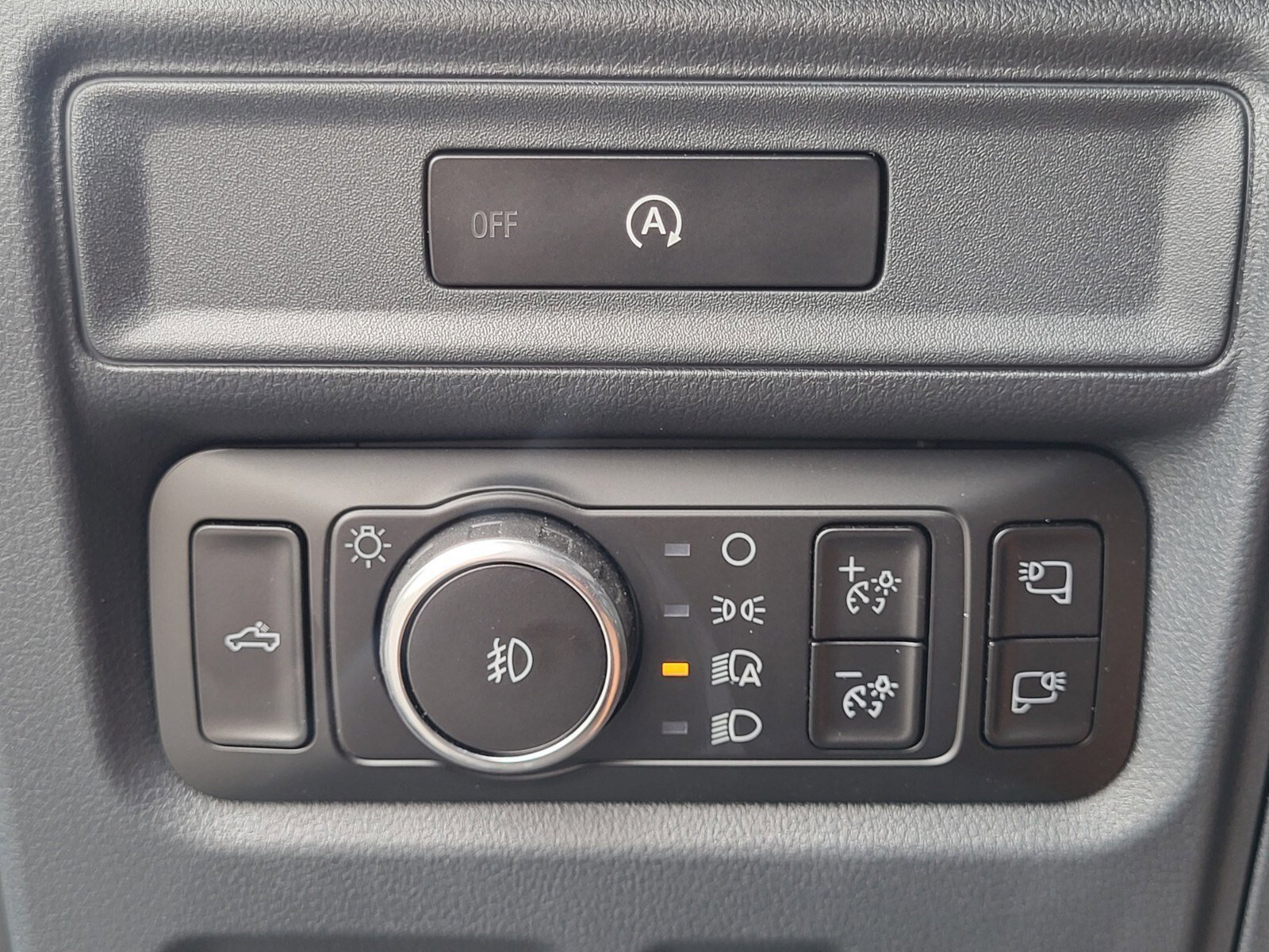 Certified 2025 Ford F150 Lariat w/ Equipment Group 501A Mid image 24