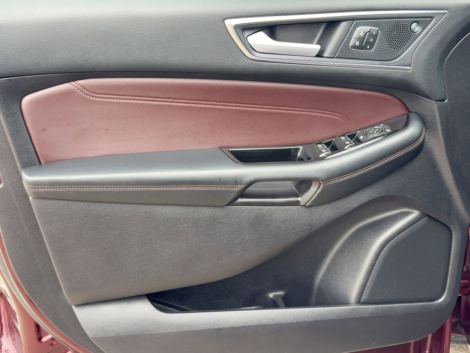 Certified 2020 Ford Edge Titanium w/ Equipment Group 301A image 12