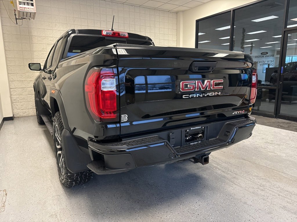 Used 2023 GMC Canyon AT4 w/ AT4 Premium Package image 10