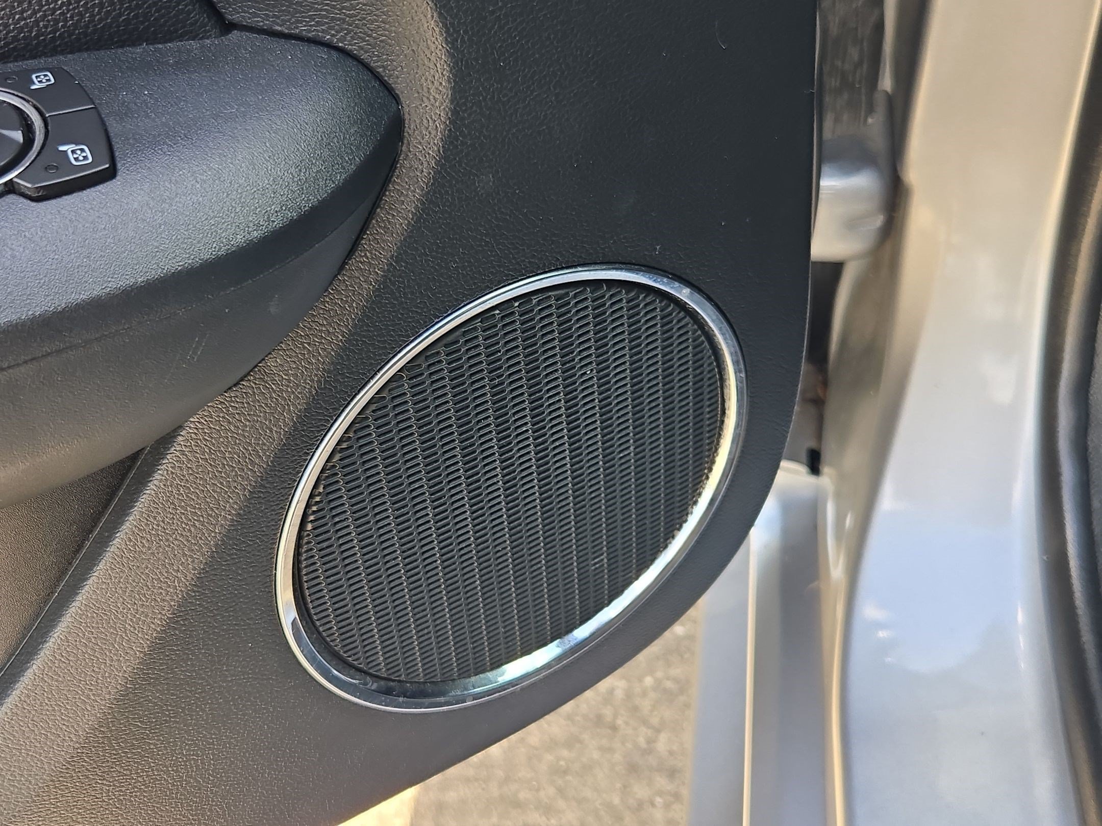 Certified 2020 Ford Mustang Premium RWD image 15