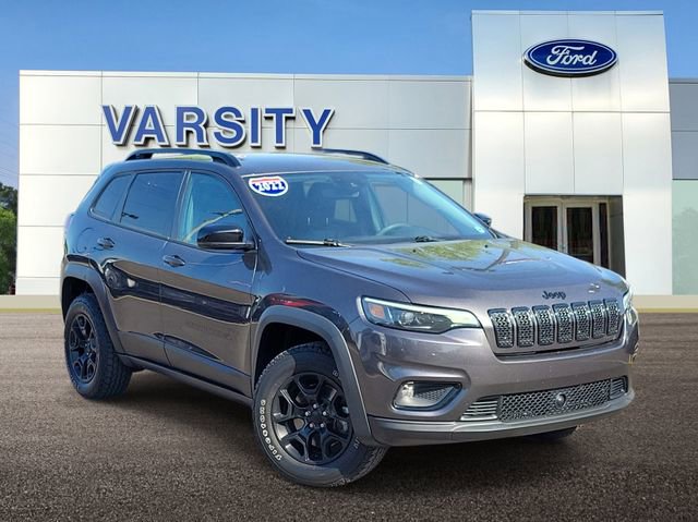 Used 2022 Jeep Cherokee Latitude w/ Trailer Tow Group AWD/4WD image 1