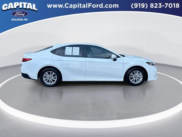 Used 2025 Toyota Camry LE FWD image 9