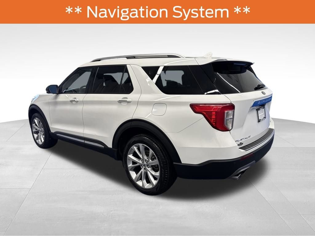 Certified 2022 Ford Explorer Platinum w/ Equipment Group 601A image 3