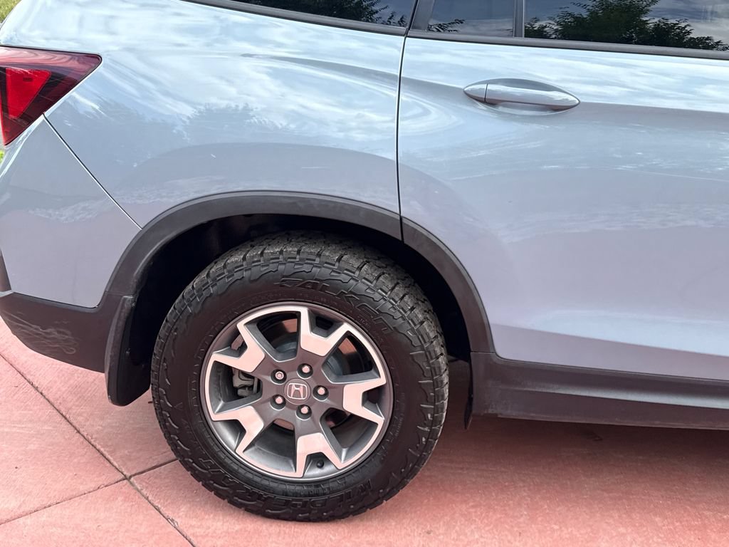 Used 2023 Honda Passport TrailSport image 32