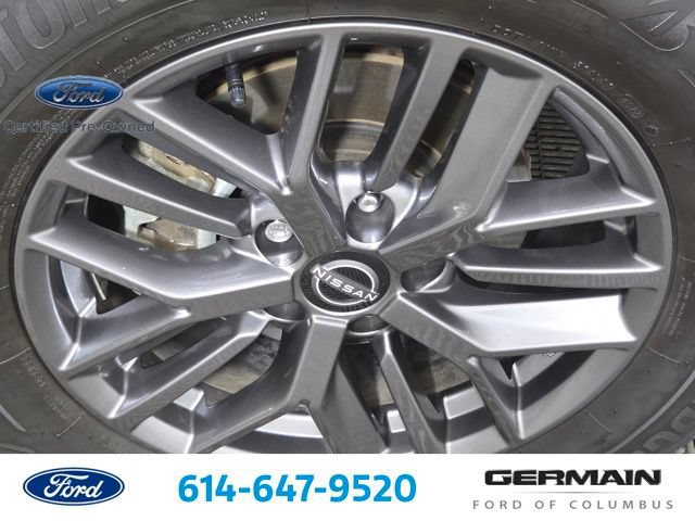 Used 2023 Nissan Rogue S AWD/4WD image 12