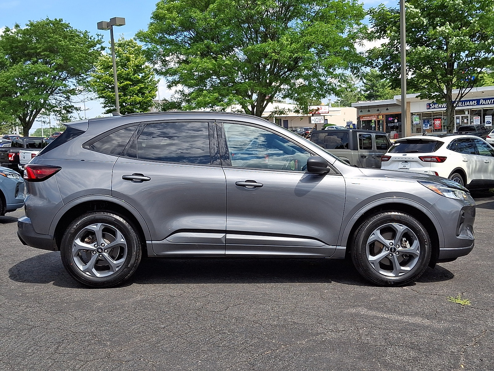 Certified 2023 Ford Escape ST-Line w/ Tech Pack #1 AWD/4WD image 7