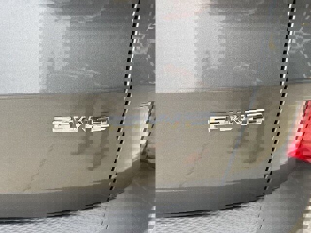 Certified 2022 Ford Escape SE w/ Convenience Package image 9