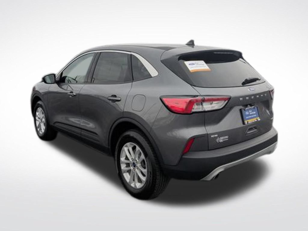 Certified 2022 Ford Escape SE w/ Cold Weather Package AWD/4WD image 5