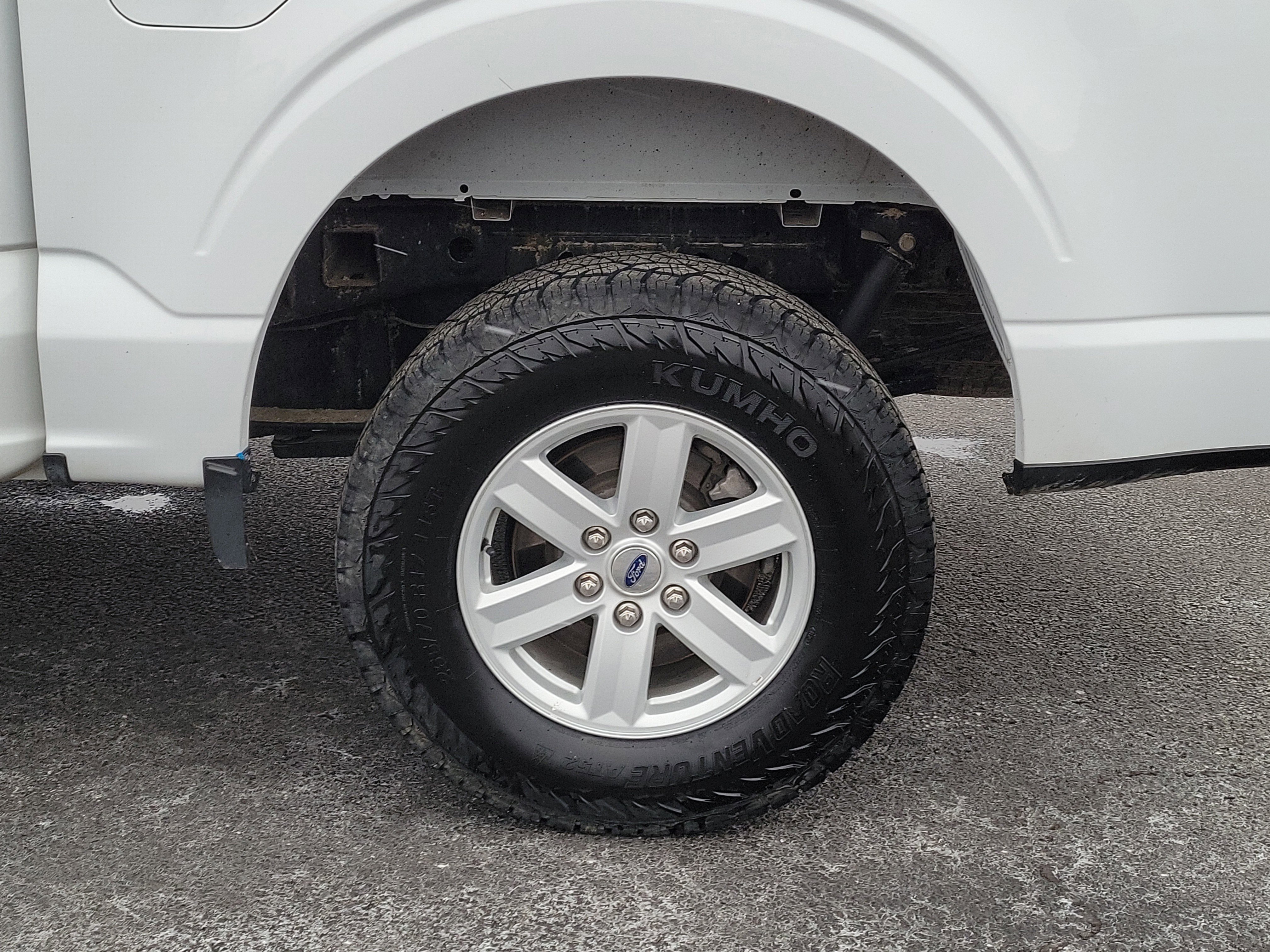 Certified 2021 Ford F150 XLT w/ Equipment Group 301A Mid image 5