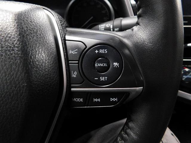 Used 2023 Toyota Camry XLE w/ Navigation Package image 21