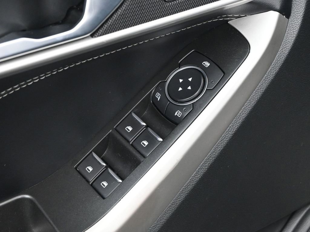 Certified 2022 Ford Explorer XLT image 10