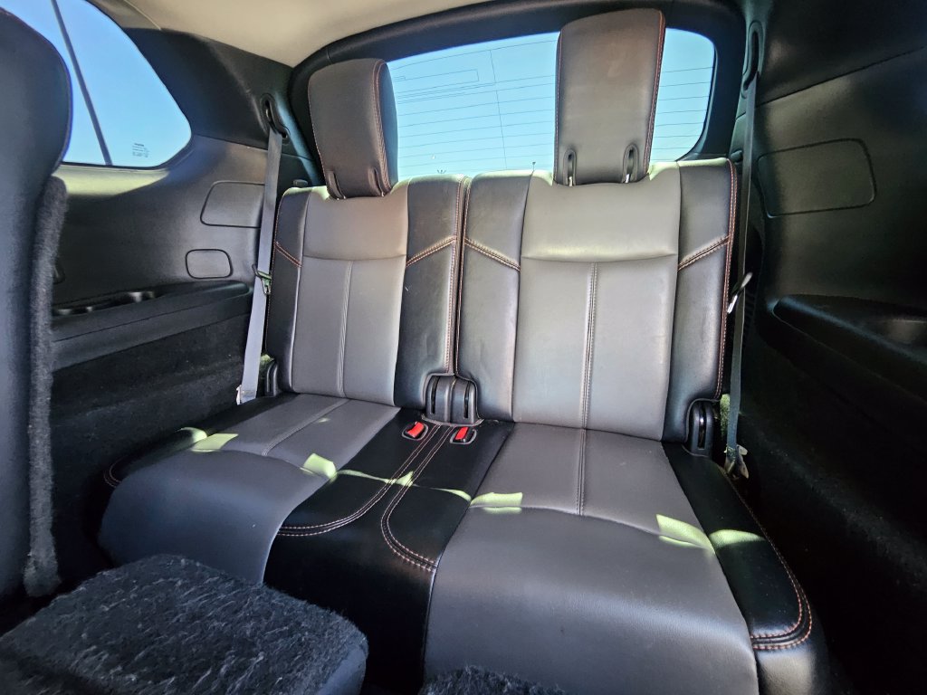 Used 2019 Nissan Pathfinder SL w/ Rock Creek Edition FWD image 12